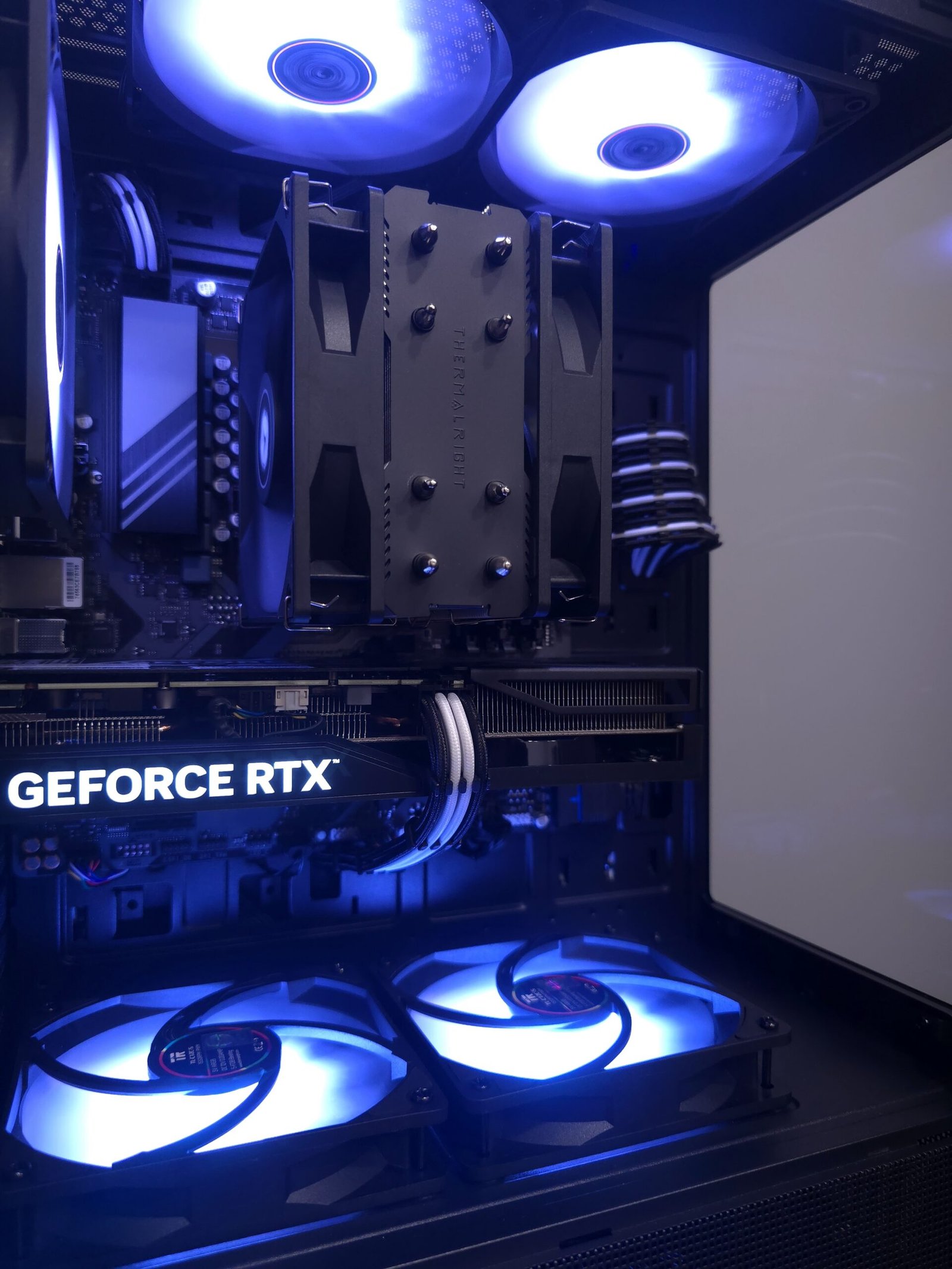 stacionarus-aidim-darbo-kompiuteris-ryzen-5-7500x-16gb-ddr5-1tb-nvme