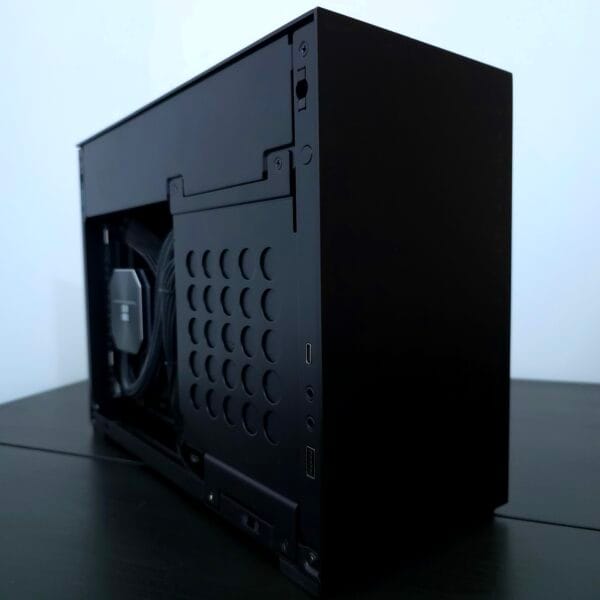 Stacionarus Mini ITX žaidimų-darbo kompiuteris AMD Ryzen 5 7600X3D B650 WiFi 32GB DDR5 2TB NVMe SSD RTX 5070 OC 12GB (P624) - Image 3