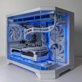 (P881) Stacionarus žaidimų-darbo kompiuteris Ryzen 7 9800X3D B850M WiFi 32GB DDR5 2TB NVMe SSD RX 9070 XT 16GB