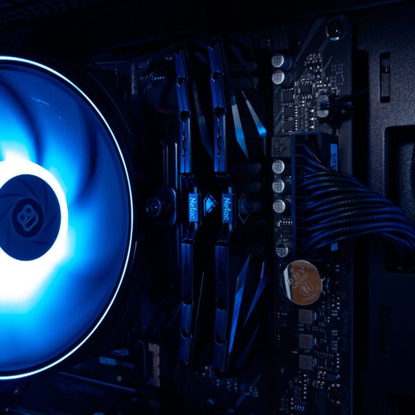 (P924) Stacionarus žaidimų-darbo kompiuteris Ryzen 7 5700X B550M 32GB DDR4 1TB NVMe SSD RTX 3070 Ti 8GB - Image 5