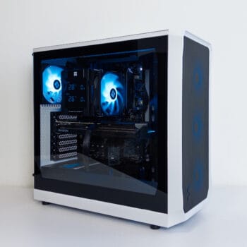 (P983) Stacionarus žaidimų-darbo kompiuteris Ryzen 7 7700 B650 WiFi 32GB DDR5 1TB NVMe RX 9060 XT 16GB