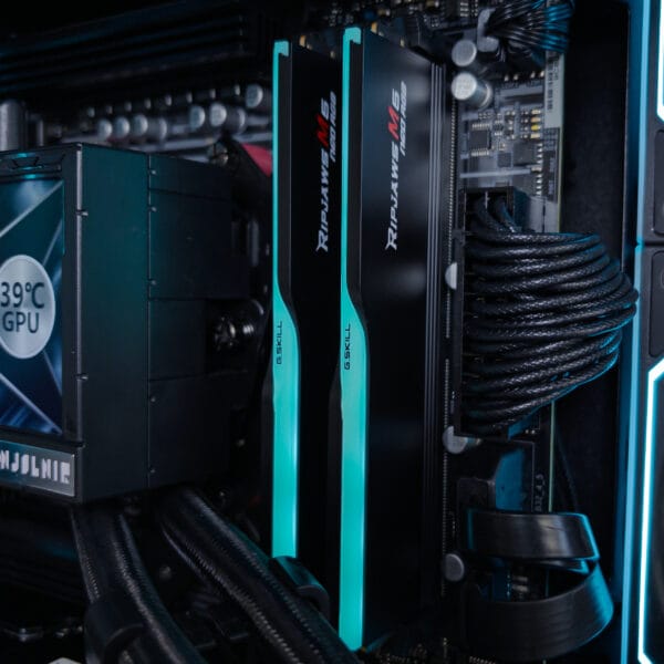 (P989) Stacionarus žaidimų-darbo kompiuteris Ryzen 7 9850X3D B850 WiFi 32GB DDR5 2TB SSD RTX 5070 Ti 16GB DDR7 - Image 4