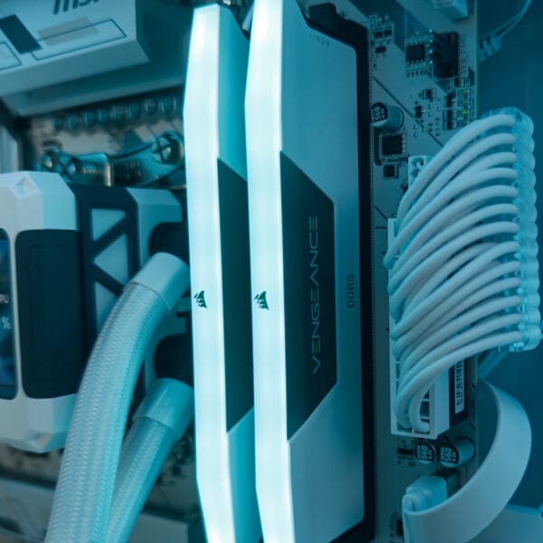 (P961) Stacionarus žaidimų-darbo kompiuteris Ryzen 7 7800X3D B850 WiFi 32GB DDR5 2TB NVME RX 9070 XT 16GB - Image 3