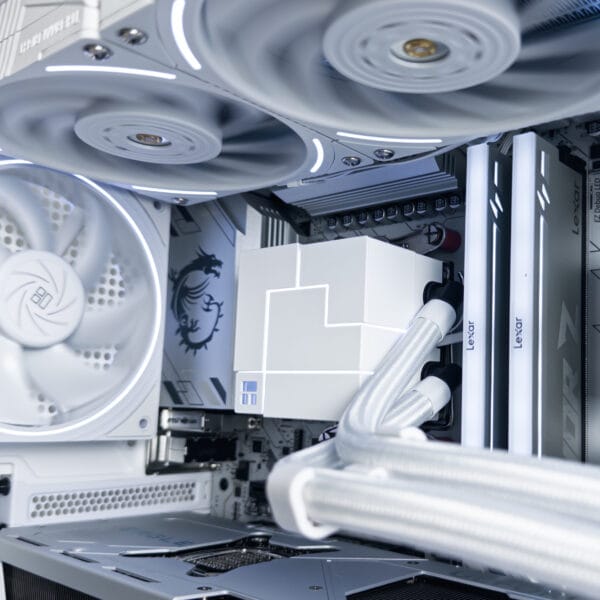 (P992) Stacionarus žaidimų-darbo kompiuteris Ryzen 7 9850X3D B850 WiFi 32GB DDR5 2TB NVMe RTX 5070 12GB - Image 3